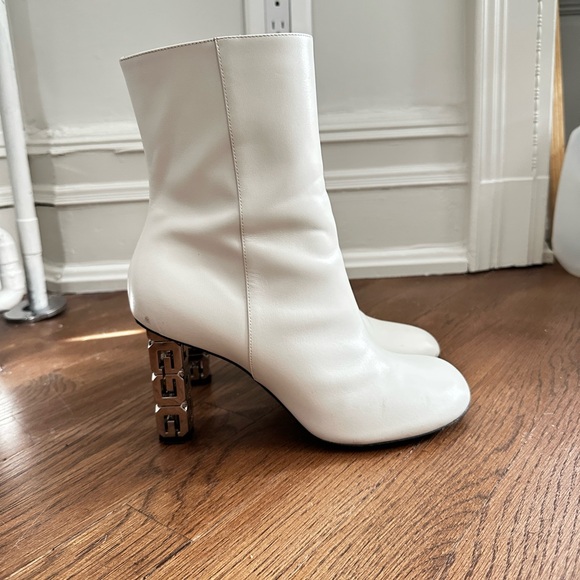 GIVENCHY G Cube Ankle Boot - Picture 4 of 12
